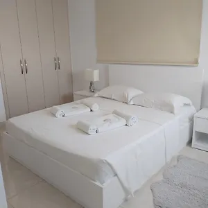 Dinglis Residences 31 Larnaca