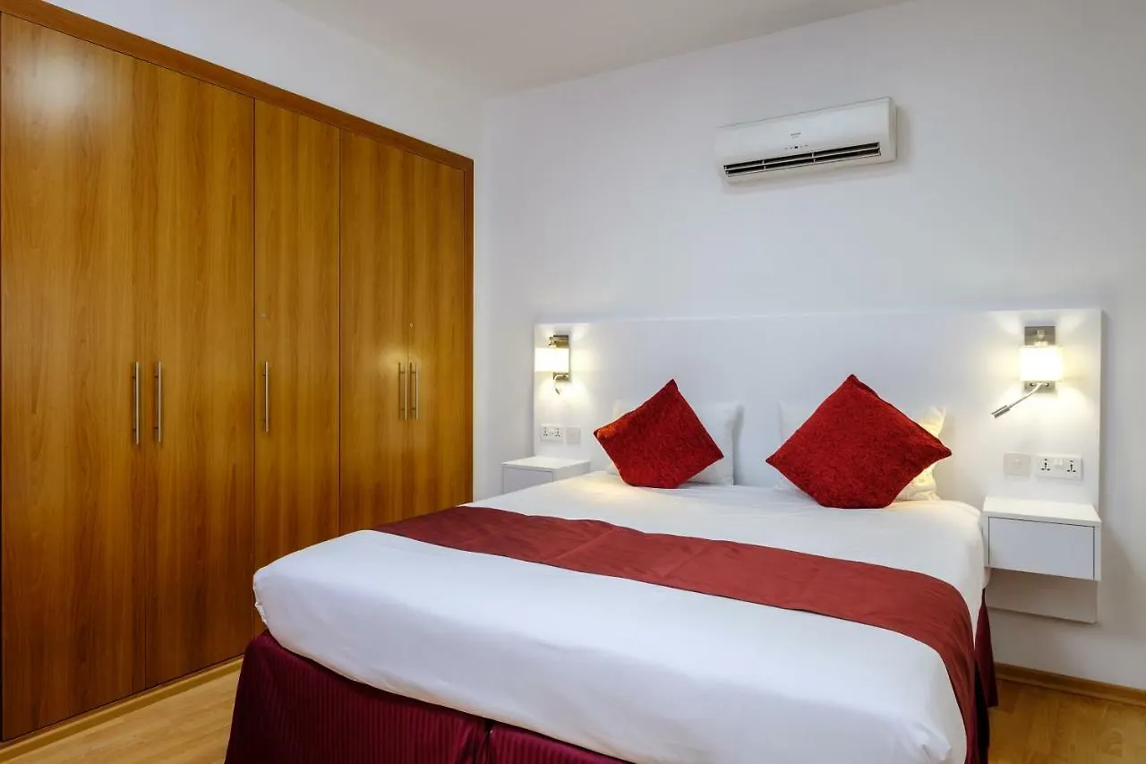 Catherine City Place Larnaca Apartament